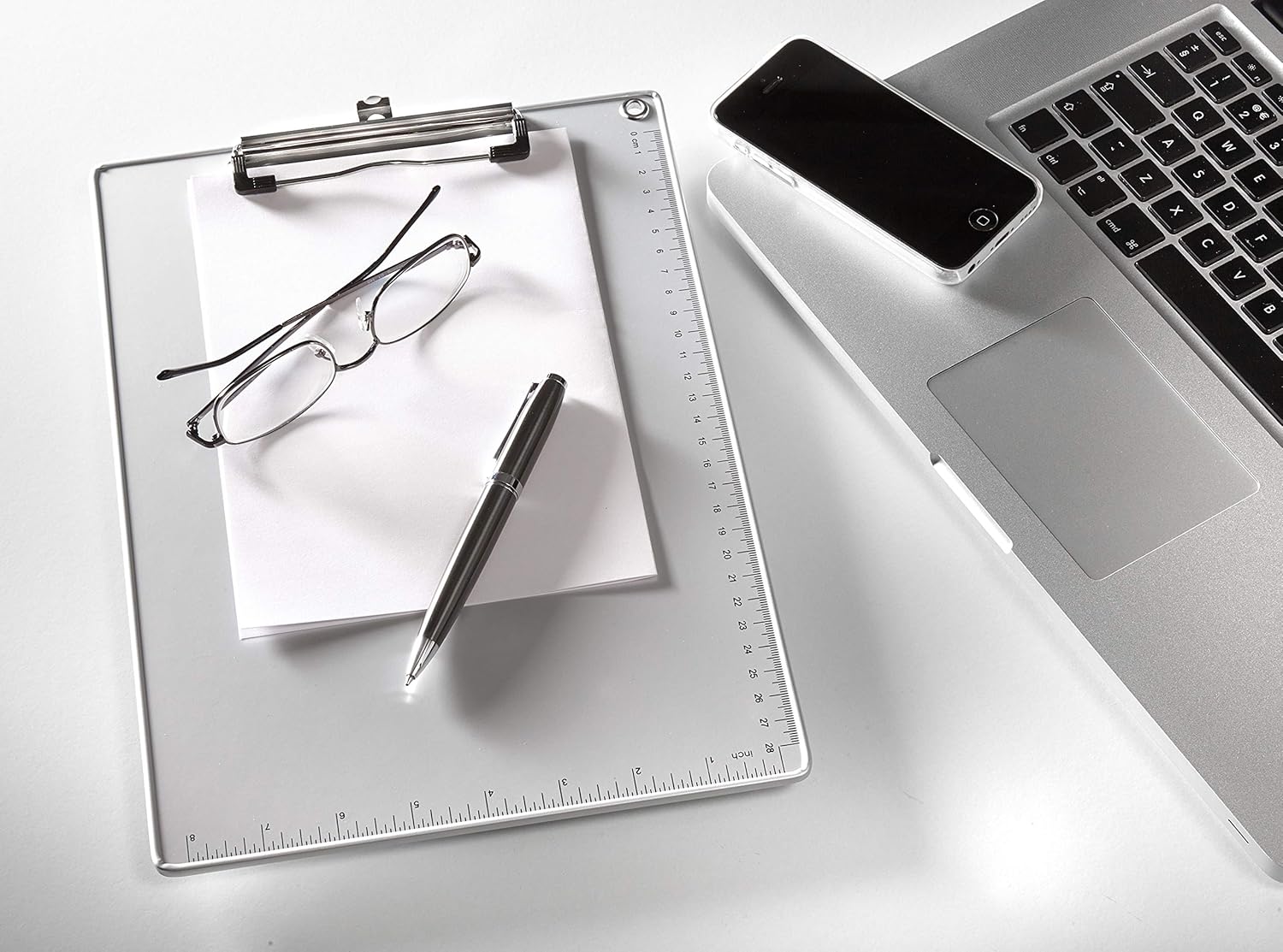 Snopake A4 Metallic Clipboard with Heavy Duty Clip and Measurement Guide