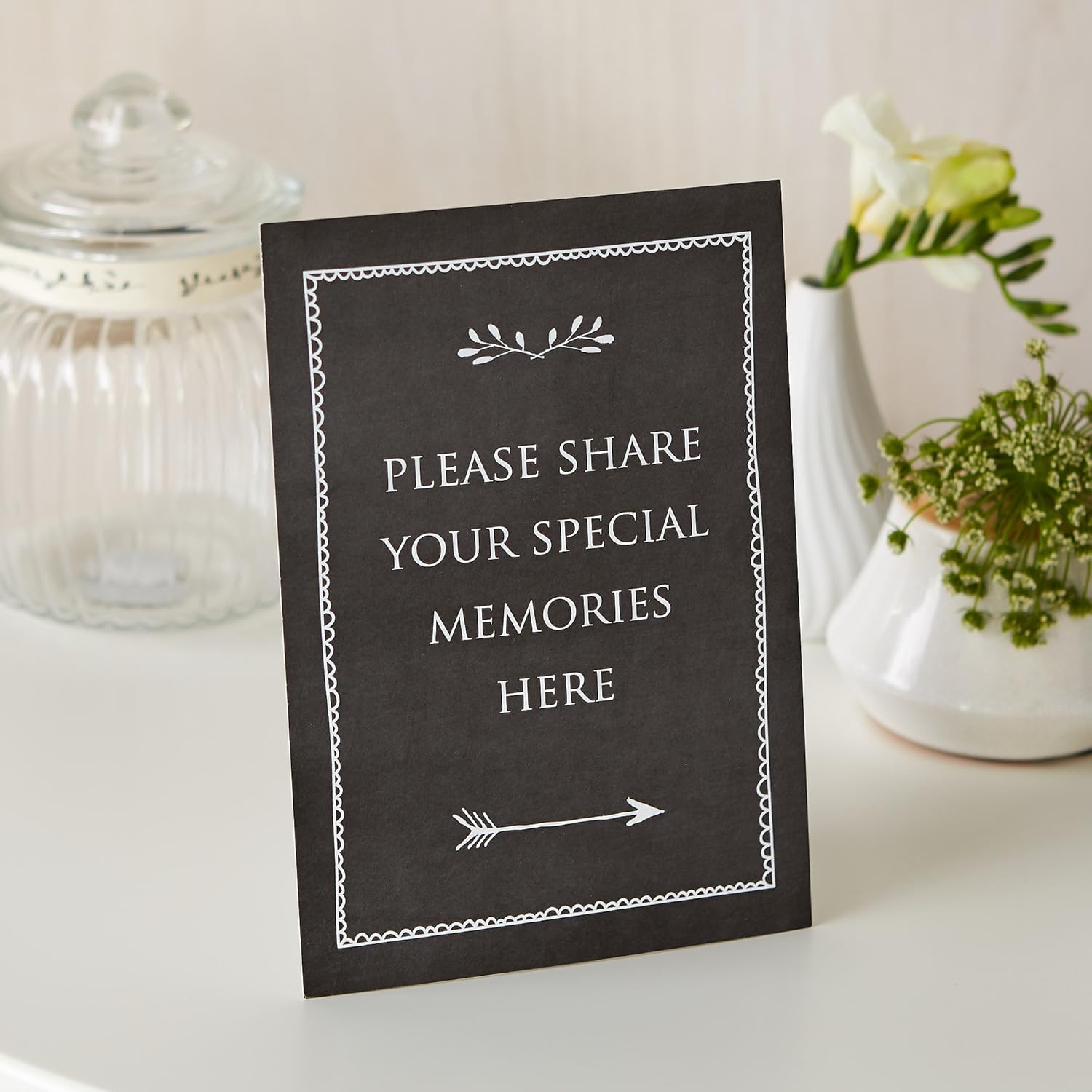 Set of 2 Card Signs 'Memory Table' & 'Share Your Memories' - Black